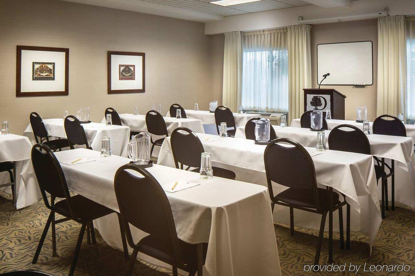 Hotel Doubletree By Hilton Olympia Exteriér fotografie
